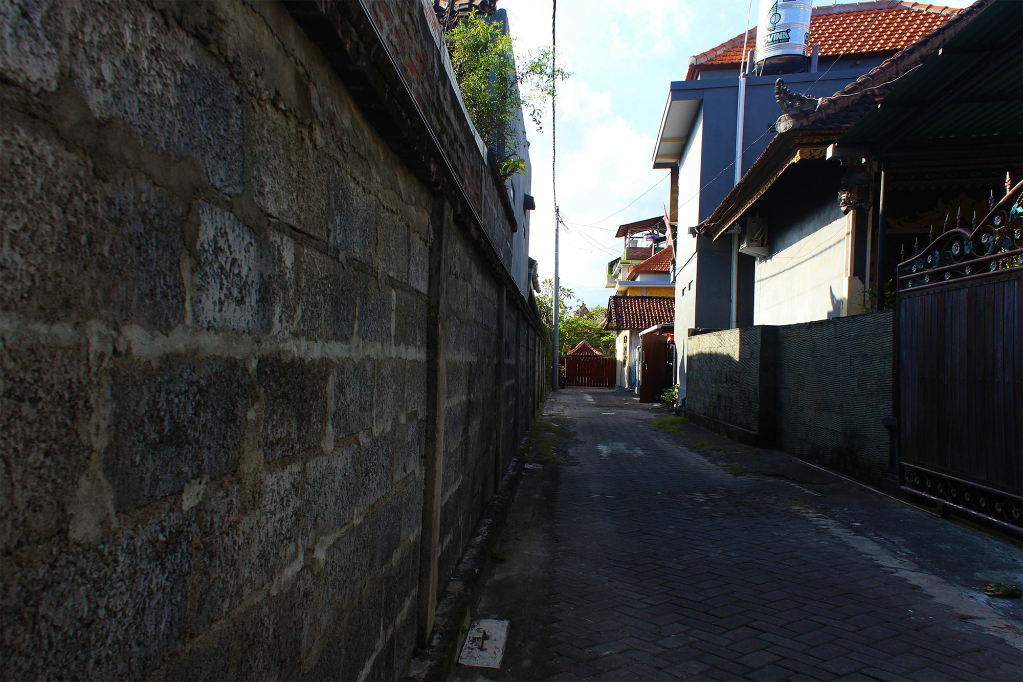 Cr Tris Rooms Seminyak Εξωτερικό φωτογραφία
