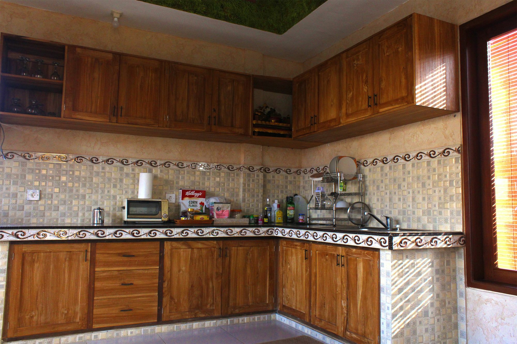 Cr Tris Rooms Seminyak Εξωτερικό φωτογραφία